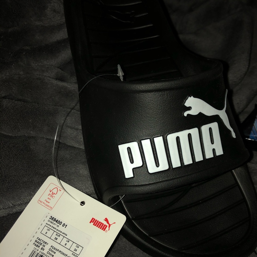 New puma slides with tags